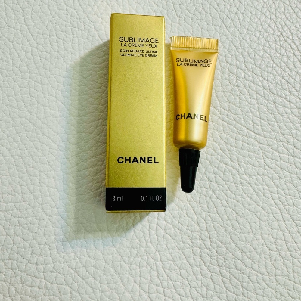 Chanel Sublimage La Crème Yeux Ultimate Eye Cream - Picture 3 of 3